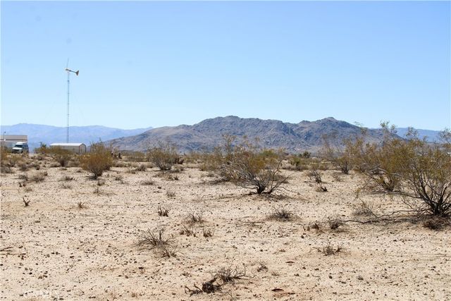 5 AC Sunny Vista Road, Joshua Tree, CA 92252