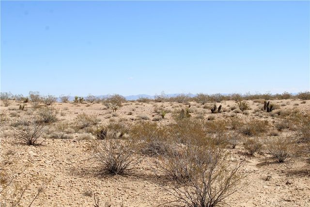 5 AC Sunny Vista Road, Joshua Tree, CA 92252