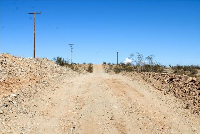 5 AC Sunny Vista Road, Joshua Tree, CA 92252