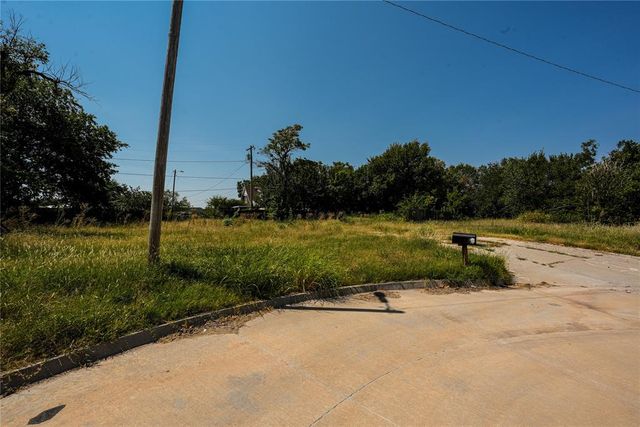 1434 Milam Court, Oklahoma City, OK 73111