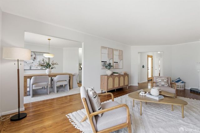 2442 45th Avenue, San Francisco, CA 94116