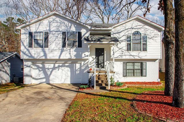 1501 Calgary Cove, Little Rock, AR 72211