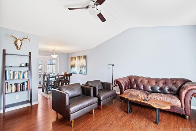 1501 Calgary Cove, Little Rock, AR 72211