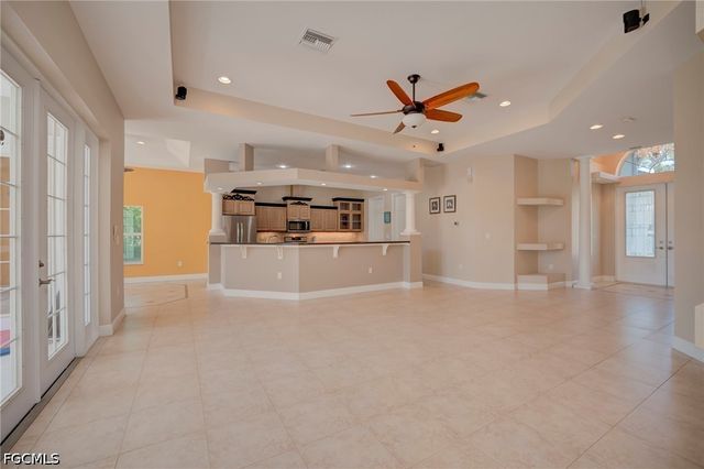 638 Parkdale BLVD, Lehigh Acres, FL 33974