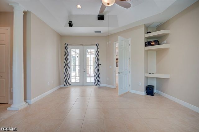 638 Parkdale BLVD, Lehigh Acres, FL 33974