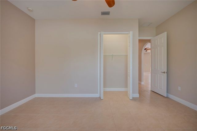 638 Parkdale BLVD, Lehigh Acres, FL 33974