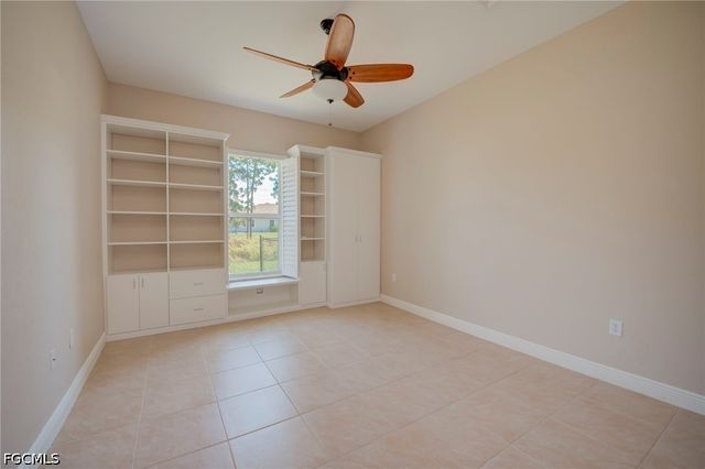 638 Parkdale BLVD, Lehigh Acres, FL 33974