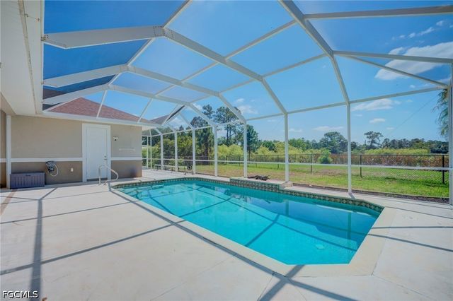 638 Parkdale BLVD, Lehigh Acres, FL 33974