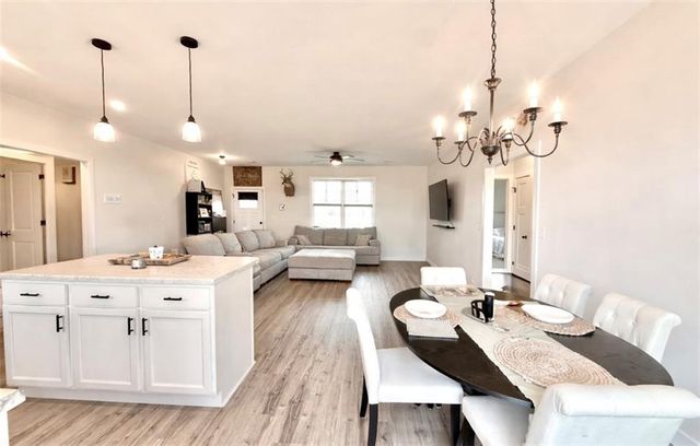 1328 W 19th Street, Maryville, MO 64468