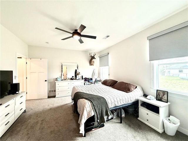 1328 W 19th Street, Maryville, MO 64468