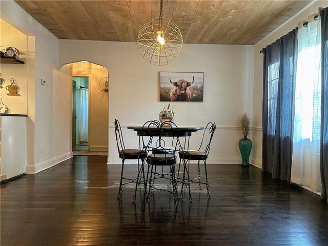 13811 Belmont Avenue, Grandview, MO 64030