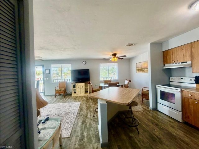 200 Mid Island DR, Fort Myers Beach, FL 33931
