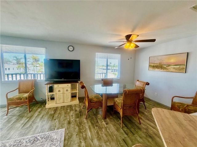 200 Mid Island DR, Fort Myers Beach, FL 33931