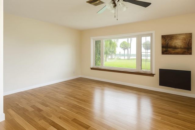 8415 NW 59th Place, Tamarac, FL 33321