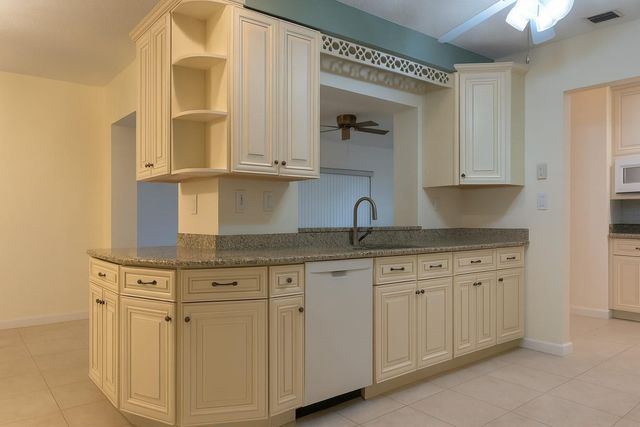 8415 NW 59th Place, Tamarac, FL 33321