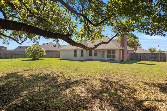 933 Calder Street, Howe, TX 75459