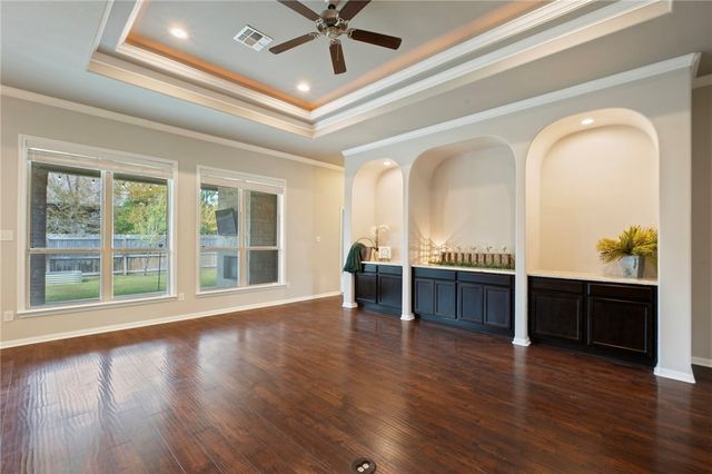 2502 Kinnersley Lane, College Station, TX 77845