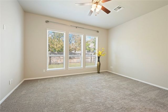 2502 Kinnersley Lane, College Station, TX 77845