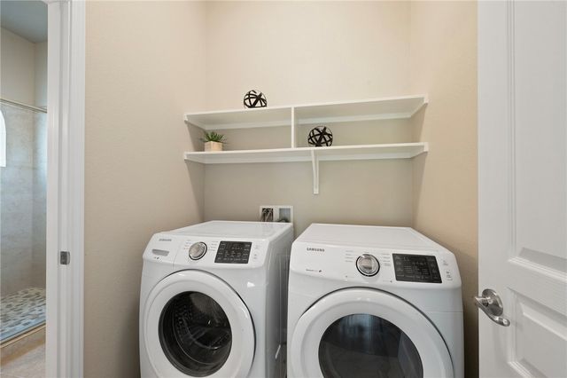 2502 Kinnersley Lane, College Station, TX 77845