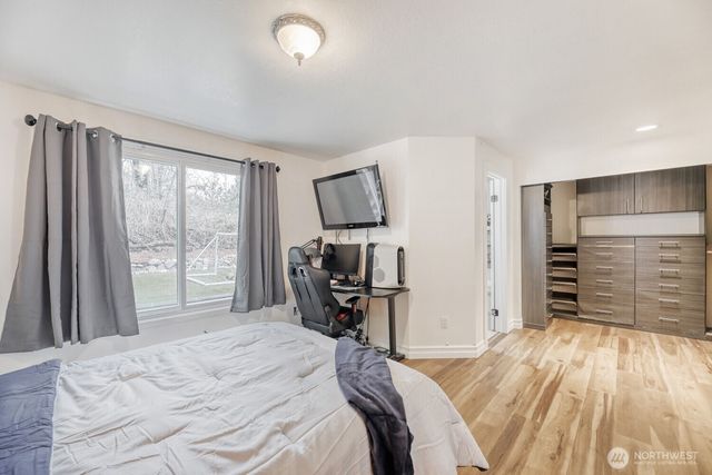 11850 NE 105th Lane, Kirkland, WA 98033