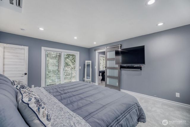 11850 NE 105th Lane, Kirkland, WA 98033