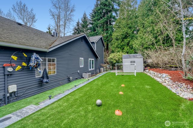 11850 NE 105th Lane, Kirkland, WA 98033