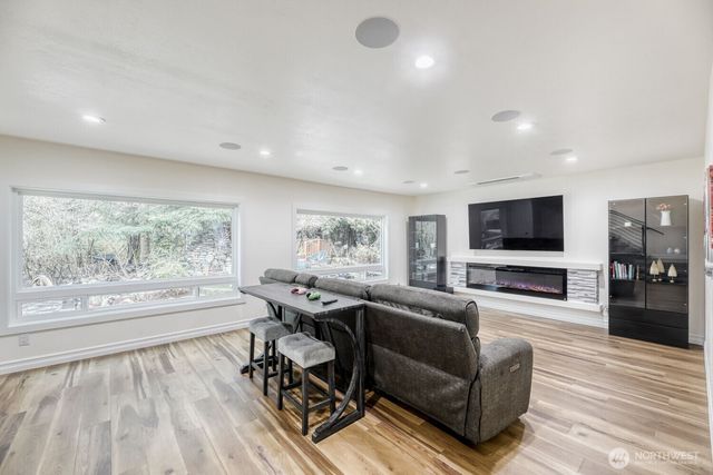 11850 NE 105th Lane, Kirkland, WA 98033