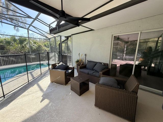 551 LAKE AVENUE, Altamonte Springs, FL 32701