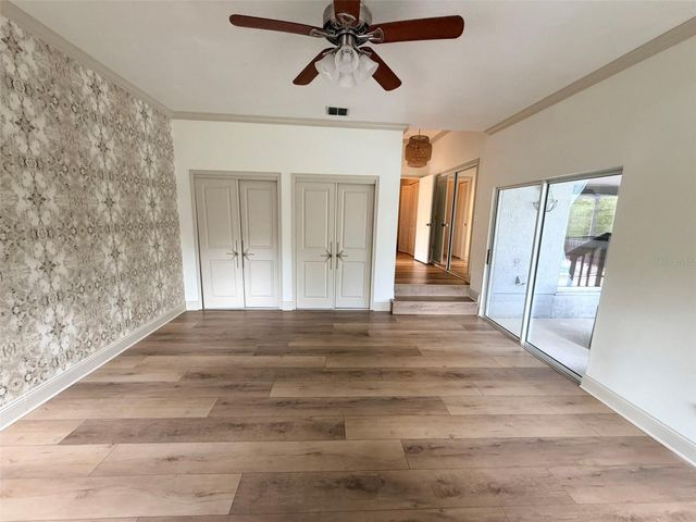 551 LAKE AVENUE, Altamonte Springs, FL 32701