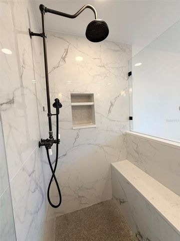 551 LAKE AVENUE, Altamonte Springs, FL 32701