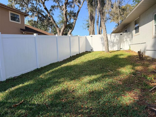 551 LAKE AVENUE, Altamonte Springs, FL 32701