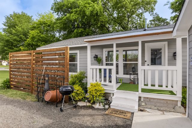 108 Westvue Street, Terrell, TX 75160