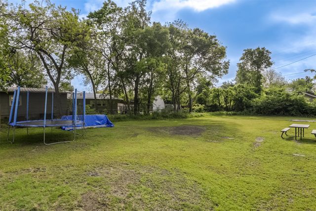 108 Westvue Street, Terrell, TX 75160