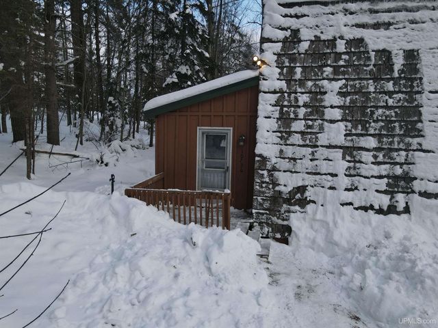 10736 N Cannonball Court, Bessemer, MI 49911