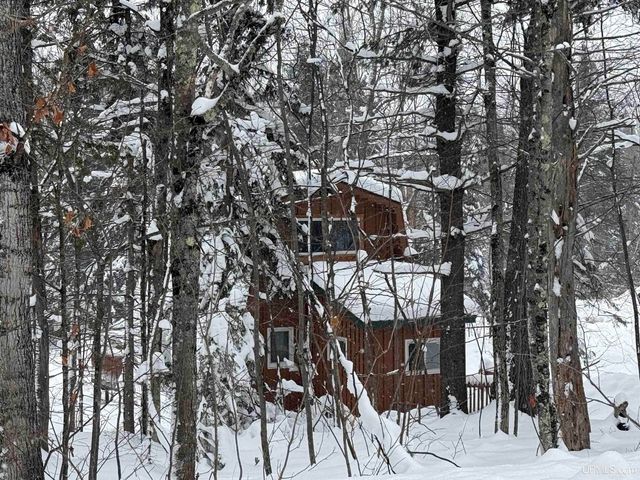 10736 N Cannonball Court, Bessemer, MI 49911