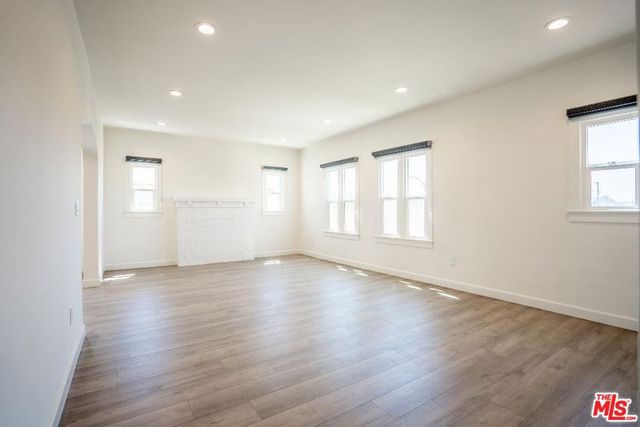 1226 Keniston Avenue, Los Angeles, CA 90019