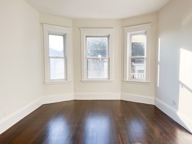 156 Homes Ave 2, Boston, MA 02122