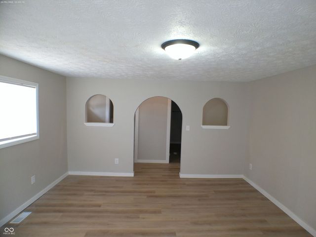 504 E Park Street, Trafalgar, IN 46181
