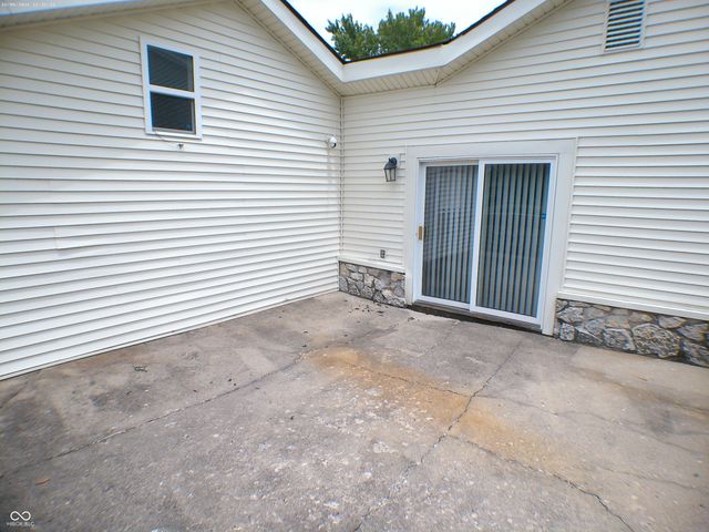 504 E Park Street, Trafalgar, IN 46181