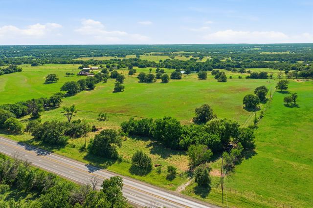 5615 N Farm Market 51, Weatherford, TX 76085