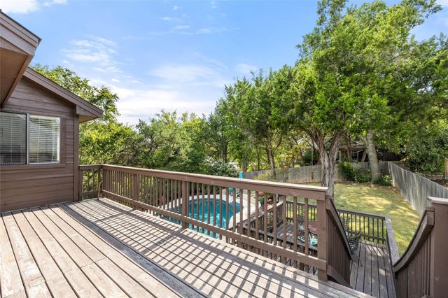 5601 Barker Ridge DR, Austin, TX 78759