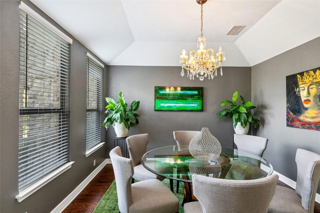 5601 Barker Ridge DR, Austin, TX 78759