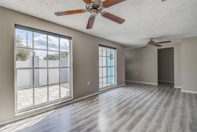 9805 SCENIC DRIVE, Port Richey, FL 34668