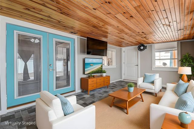 9805 SCENIC DRIVE, Port Richey, FL 34668