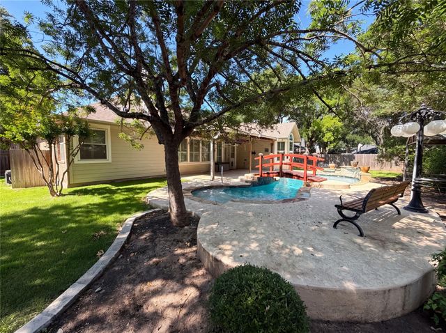 117 Brentwood DR, Georgetown, TX 78628