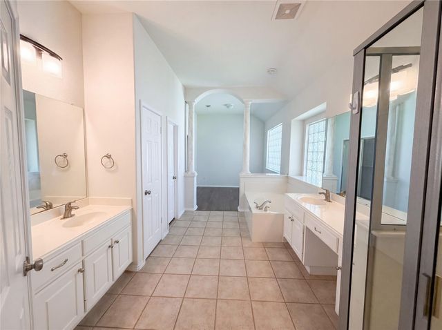 117 Brentwood DR, Georgetown, TX 78628