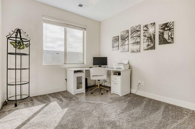 19562 E Sunset Circle, Centennial, CO 80015