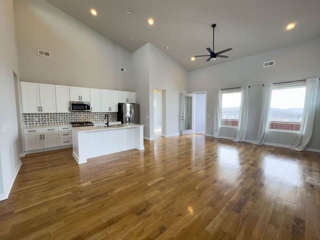 1753 Boxwood Dr, Nashville, TN 37211