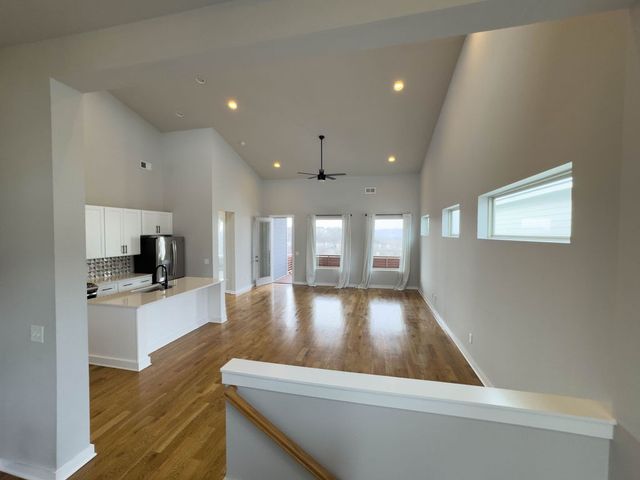 1753 Boxwood Dr, Nashville, TN 37211