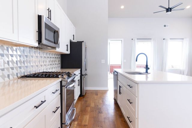 1753 Boxwood Dr, Nashville, TN 37211